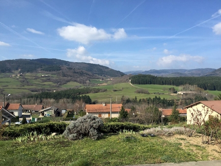 A vendre villa plain pied bourg argental