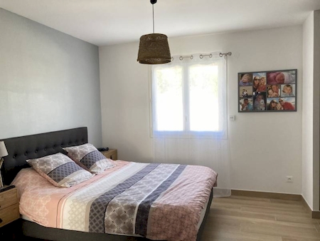 Maison de 2021 de plain-pied avec 3 chambres et garage double à DAVEZIEUX