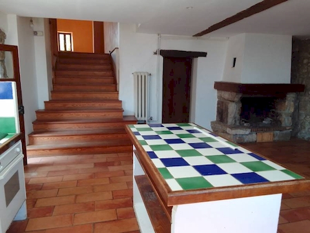 Maison familiale en pierre avec piscine à Quintenas