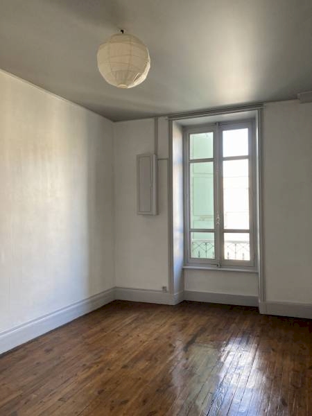 Appartement T4 avec balcon à Annonay