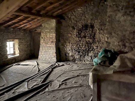 PEAUGRES - MAISON EN PIERRE AVEC 3 CHAMBRES