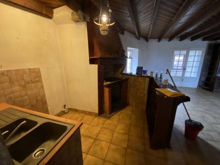 Maison de village 113m² avec 4 chambres et jardin à SAINT CYR