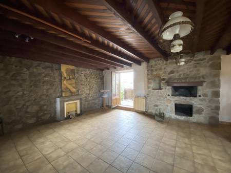 Maison de village 113m² avec 4 chambres et jardin à SAINT CYR