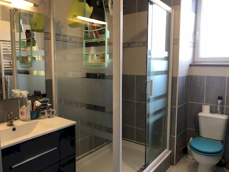 Maison familiale 6 chambres à ST ETIENNE DE VALOUX