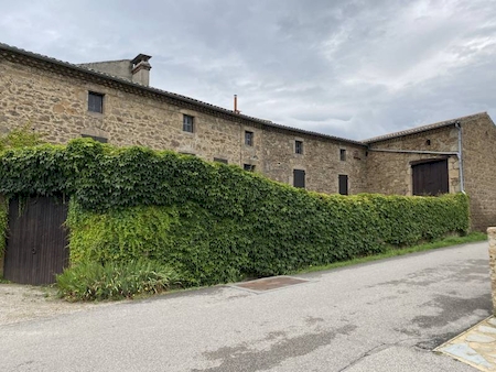 PEAUGRES - MAISON EN PIERRE AVEC 3 CHAMBRES