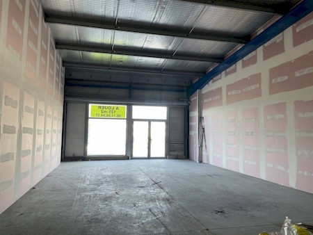 LOCAL À LOUER ENTRE ANNONAY ET DAVÉZIEUX