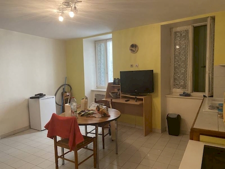 ANNONAY - IMMEUBLE - RUE RECLUZIERE