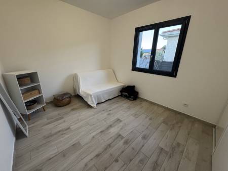 Villa 4 pièces 148m² avec terrain 501m²