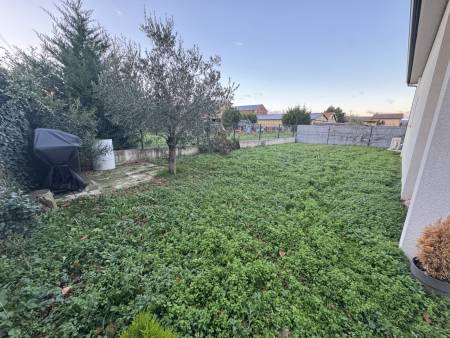 Villa 4 pièces 148m² avec terrain 501m²