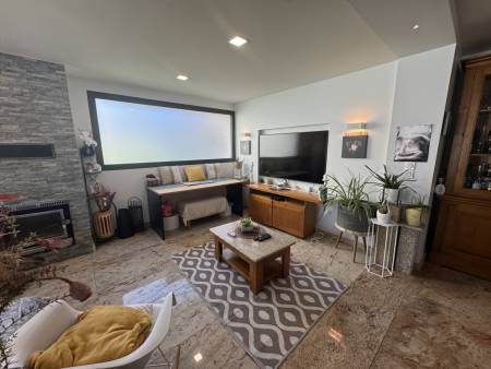 Villa T5 avec piscine à ANNEYRON