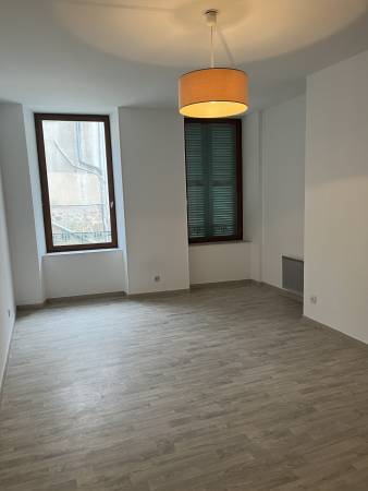 Location appartement T3 - 82.18m² - SATILLIEU