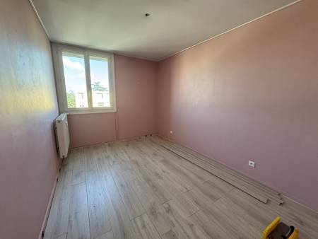 Appartement T4 76m² avec balcon et garage à ANNONAY