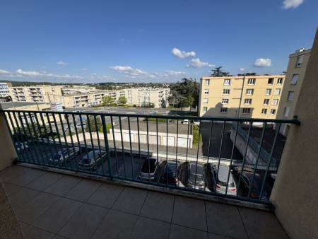 Appartement T4 76m² avec balcon et garage à ANNONAY