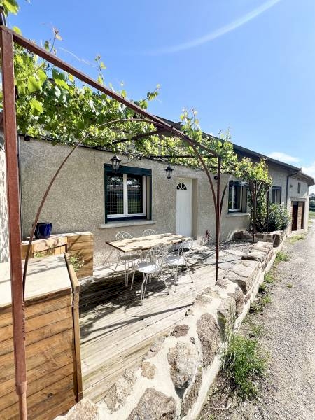 Maison en pierre 5 pièces à QUINTENAS