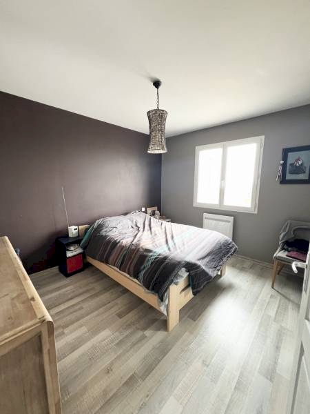 Maison d'habitation avec sous sol 4 pièces 90m² avec terrain de 1000m²