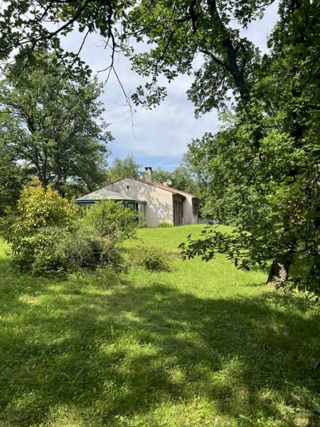 Maison 4 pièces 96m² sur sous sol complet avec terrain de 1800m²