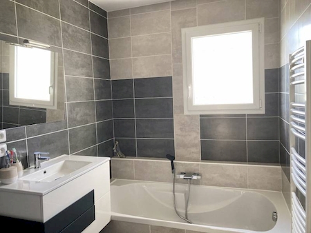  Maison récente de plain-pied avec 3 chambres