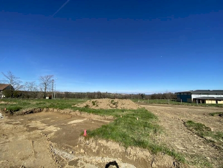 SAINT-CYR - TERRAIN DE 630 M² EN LOTISSEMENT - PROCHE VILLAGE