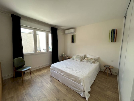 Maison T7 172m² centre ville d'ANNEYRON