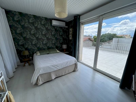 Maison T7 172m² centre ville d'ANNEYRON