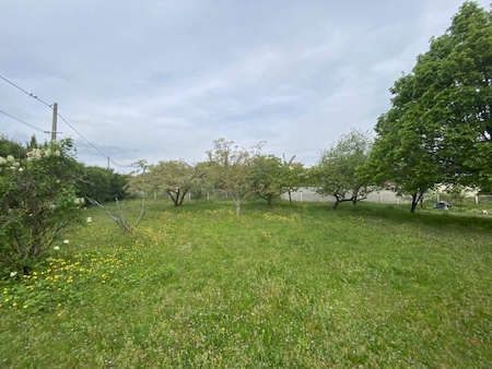 TERRAIN A BATIR 800M² PEAUGRES