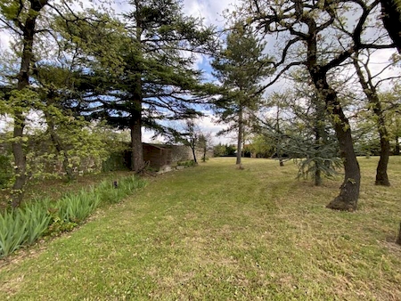 DAVEZIEUX - maison traditionnelle avec sous-sol complet sur 4869 m² de terrain