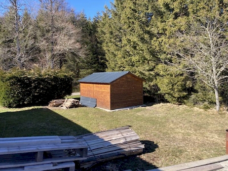 Maison en pierre avec dépendances SAINT-ANDRE-EN-VIVARAIS avec 1200m² terrain