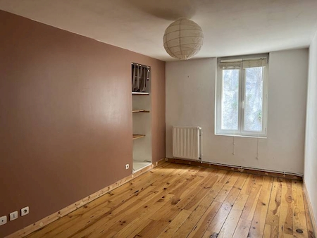 ANNONAY -  QUARTIER FONTANES - APPARTEMENT T3