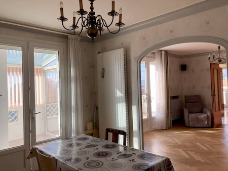 ANNONAY - QUARTIER ECOLE - 2 GRANDS GARAGES - MAISON AVEC 1123M² DE TERRAIN