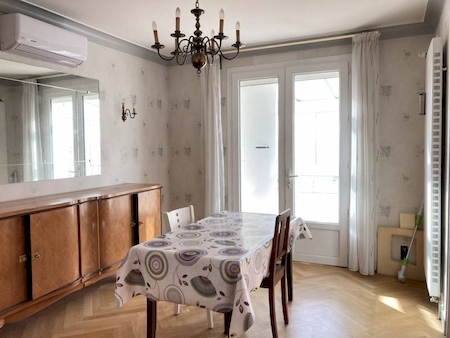 ANNONAY - QUARTIER ECOLE - 2 GRANDS GARAGES - MAISON AVEC 1123M² DE TERRAIN