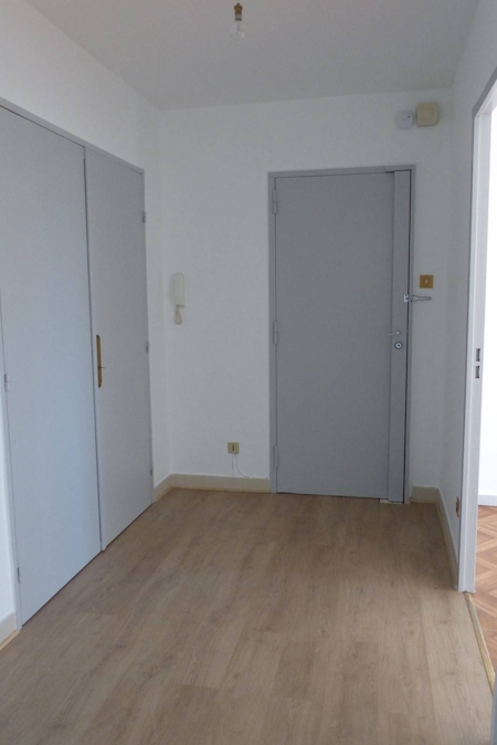 Location Appartement T5 ANNONAY Plein centre-ville avec ascenseur