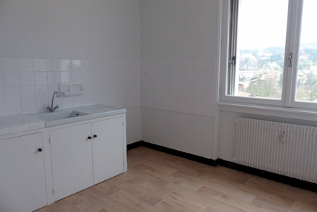 Location Appartement T1 ANNONAY Au coeur du domaine de la Gare