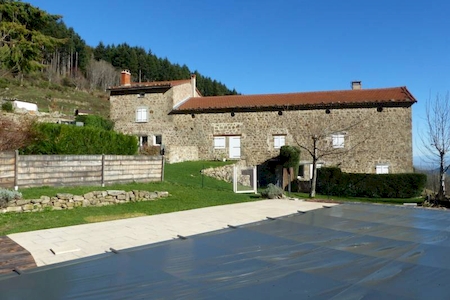 Propriété avec gites en Ardèche verte