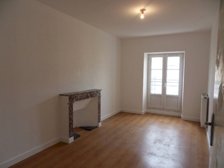 Location Appartement T3 ANNONAY Immeuble de charme