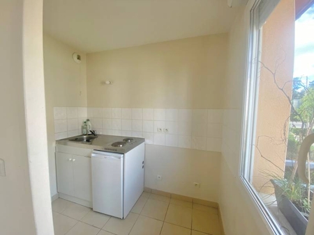 Clos de la Chataigneraie - Appartement type 2 avec balcon et parking
