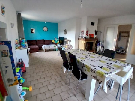 Location villa Anneyron