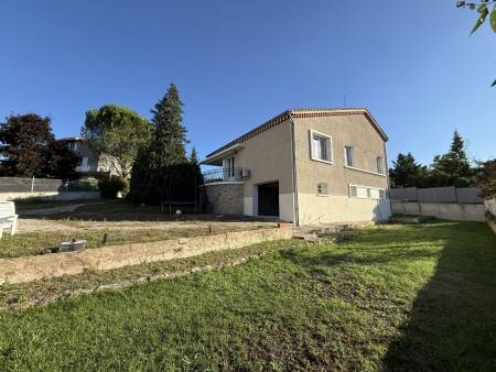 Maison 3 chambres 91m² avec 994m² de terrain & grand garage à ANNONAY