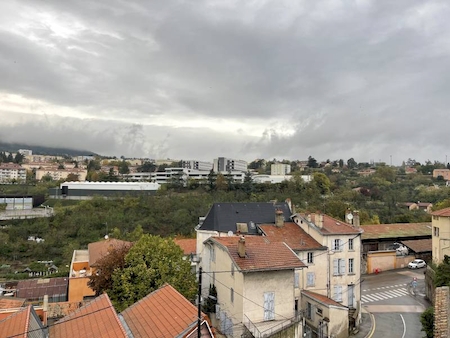 Appartement T5 103m² avec 3 chambres Garage et Cave à ANNONAY