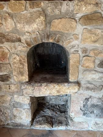 Ancienne ferme à réhabiliter sur la commune de Vanosc plus d'1,5 hectare de terrain