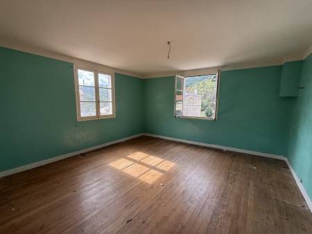 Maison de village 114 m² à Saint Julien Vocance avec jardin