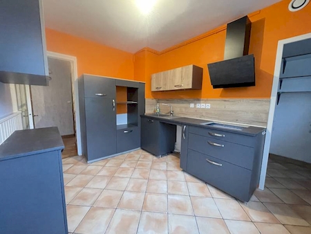 Appartement T5 103m² avec 3 chambres Garage et Cave à ANNONAY
