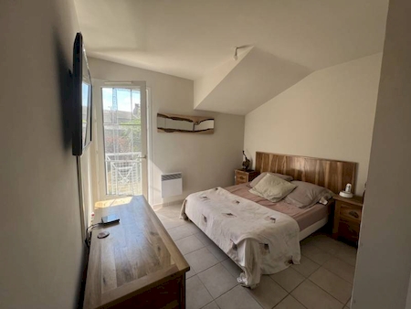 MAISON 85M² AVEC TERRAIN DE 260M² ATTENANT.