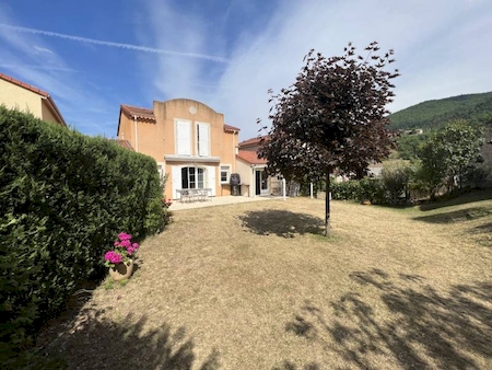 MAISON 85M² AVEC TERRAIN DE 260M² ATTENANT.