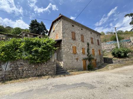 Charme de la pierre Maison 6 pièces 142 m² à Annonay