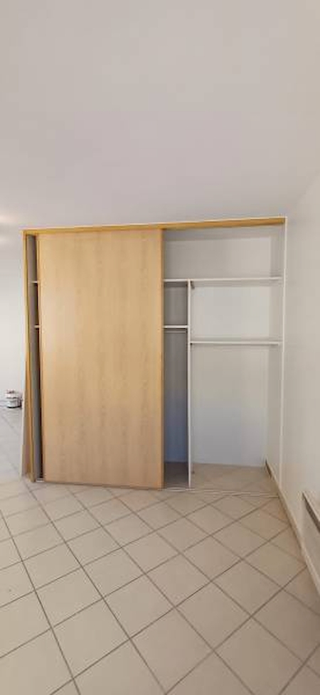 Appartement T2 meublé à Annonay avec un garage - centre ville