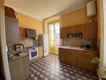ANNONAY - APPARTEMENT DE CARACTERE DE 110 M²