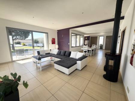 Villa d'exception 200m² avec terrain de 2004m²