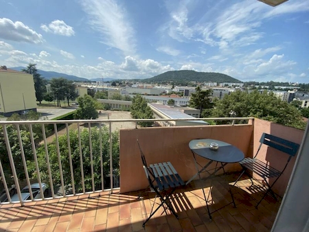 ANNONAY - APPARTEMENT T4 - GARAGE