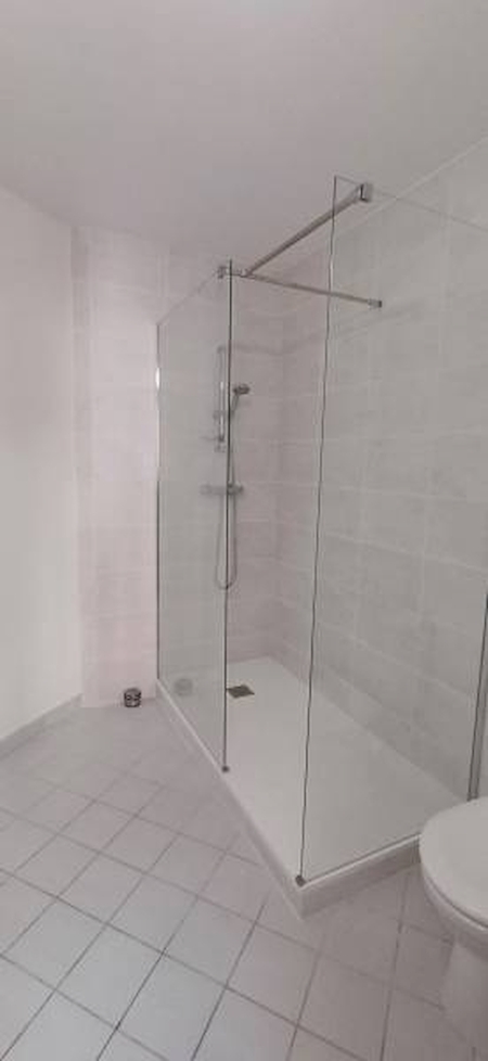 Appartement T2 meublé à Annonay avec un garage - centre ville