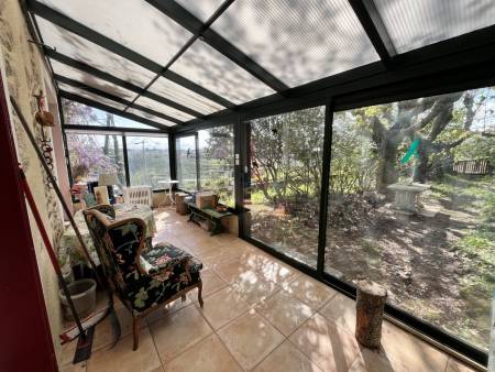 Maison avec grand terrain